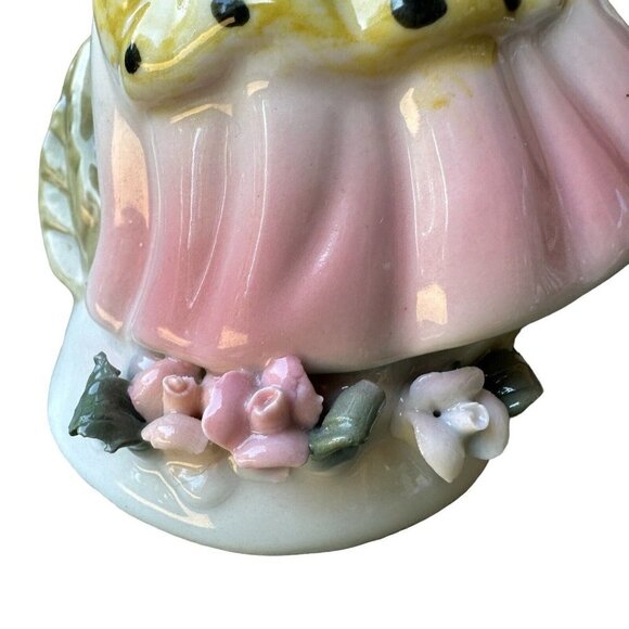 VTG 1960s Figurine 5.5" Blonde Girl Roses Flower Bouquet Glazed Porcelain Dress - Picture 5 of 8